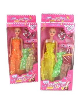 Modna lutka My Lovely Girl sa haljinama i minđušama