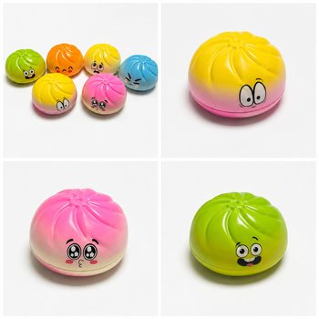 RAGE - Squishy Dumplings VELIKI (Dim. 9 x 9 x 4 Cm) - Viral 2026 Fidget Toy - SA KARTONOM ZA KAČENJE (24 kom.)