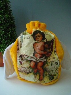 Mala poklon vrećica od veštačkog krzna sa anđeoskim krilima (Pakovanje od 2 kom)