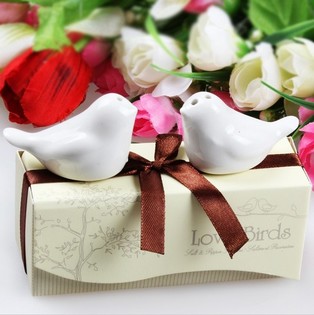 Set za So i Biber "LOVE BIRDS" Svadbeni Poklon (5 kom.)