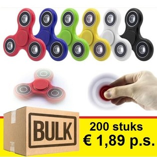 *** VELEPRODAJNA PONUDA *** FIDGET SPINNERS (200 kom.)